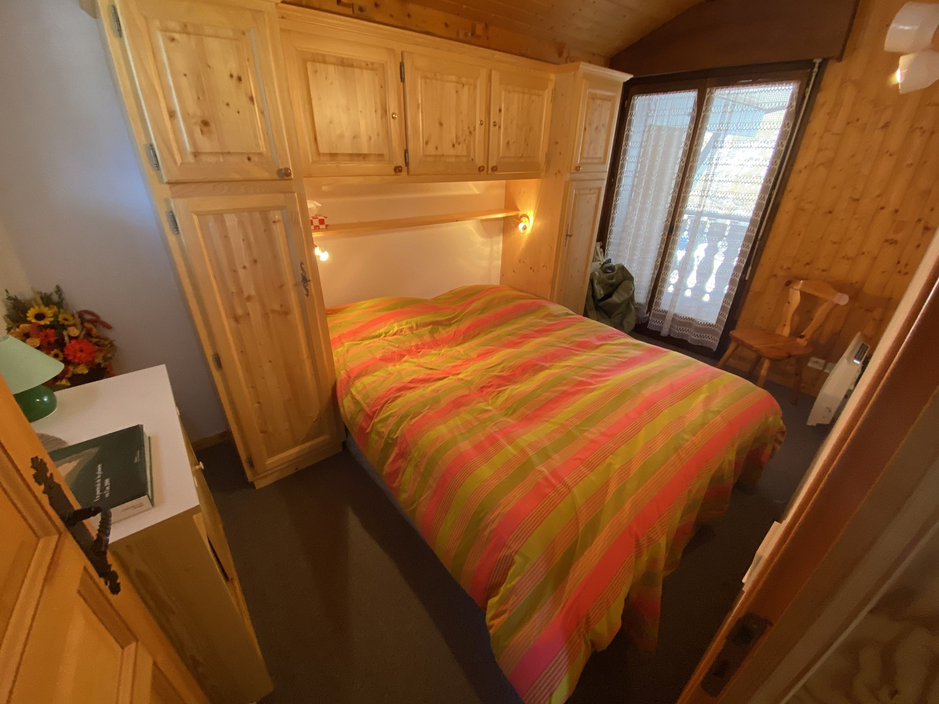 _lv_images__lot_0000000218_08_8302900 _lv_images__lot_0000000218_08_8302900