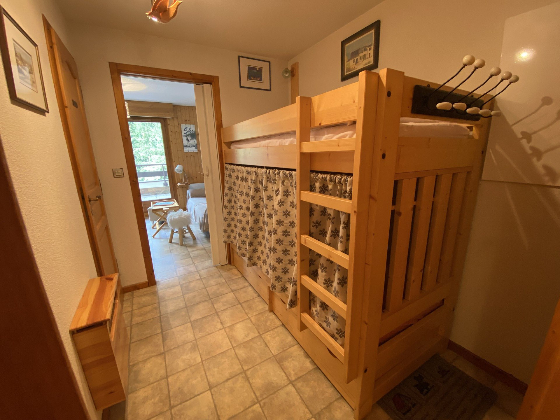 _lv_images__lot_0000000226_10_8230938 _lv_images__lot_0000000226_10_8230938