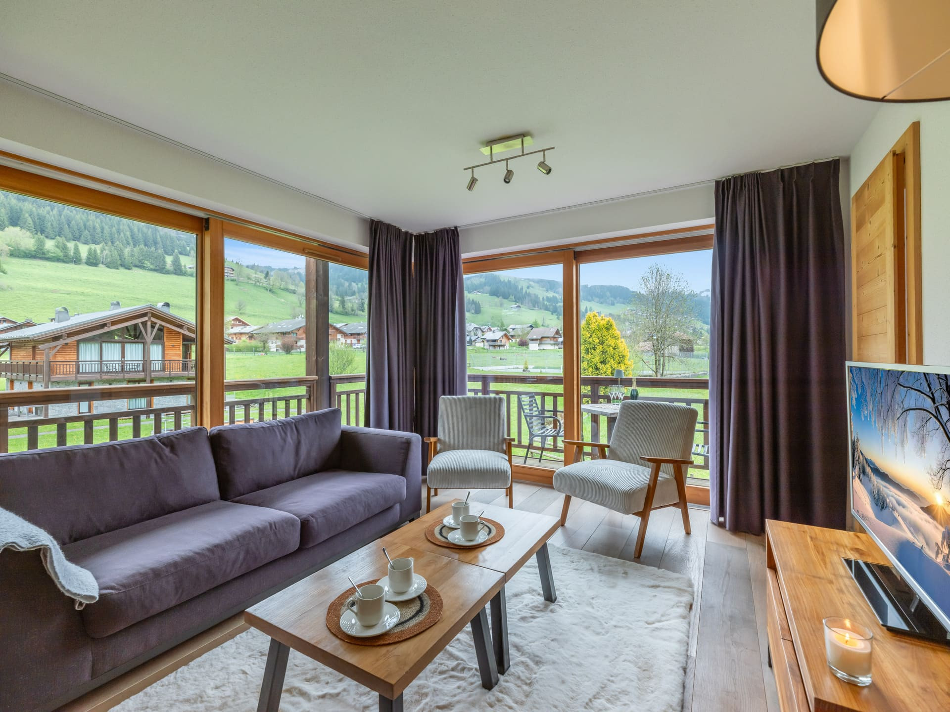 Appartement 107 B dans résidence Mont Blanc à La Chapelle d'Abondance, Séjour, Vue montagne, Vacances en famille