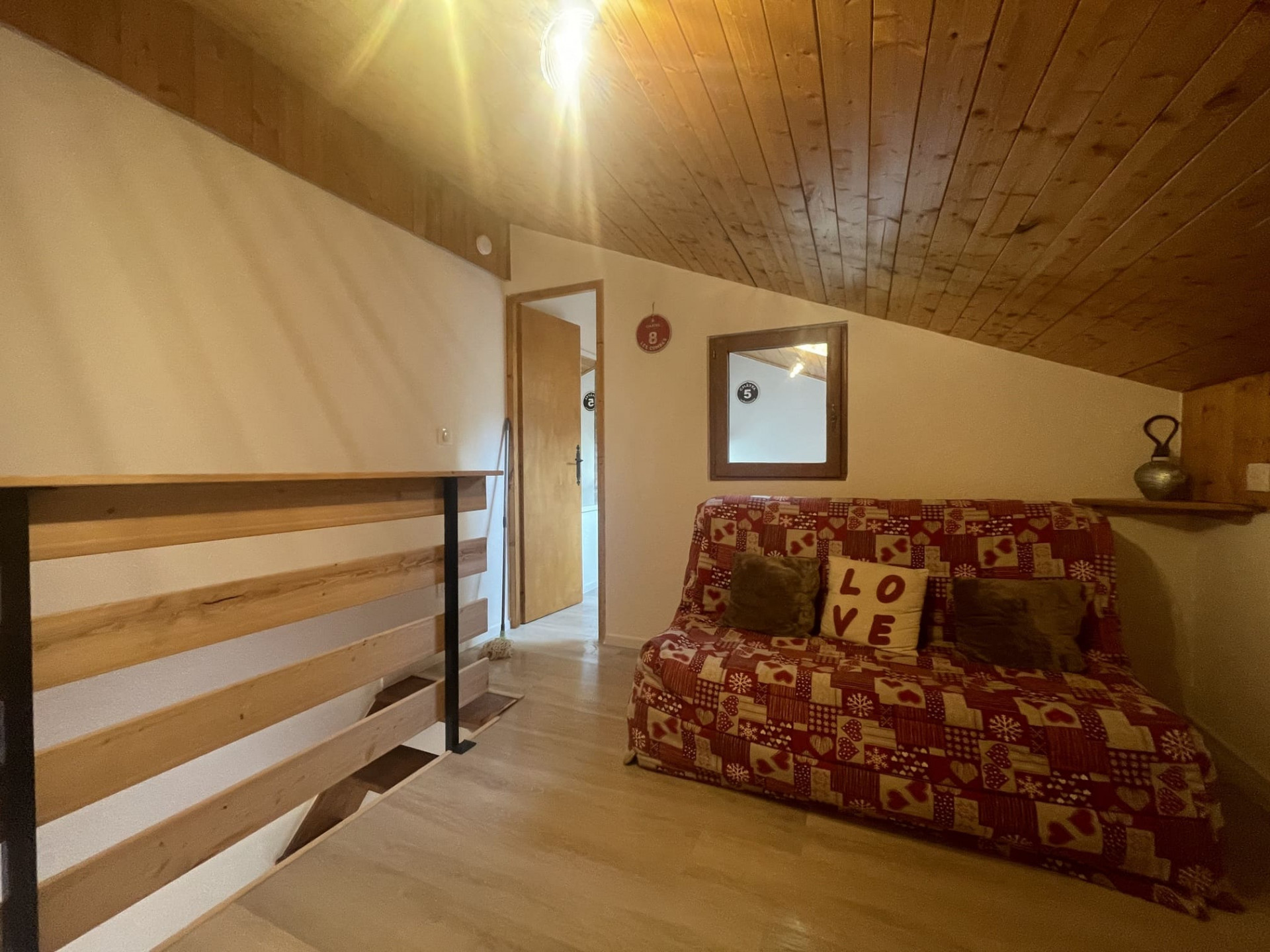 Apartment for 4 people, Chalet de l'Oy, Loy Châtel, Mezzanine, Châtel Reservation (TITLE) Apartment for 4 people, Chalet de l'Oy, Loy Châtel, Mezzanine, Châtel Reservation (ALT)