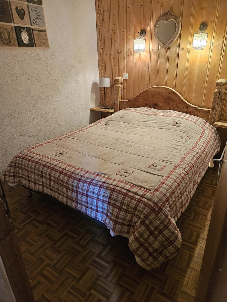 Appartement 4 personnes dans chalet LE VIEUX FOUR, Châtel, chambre double
