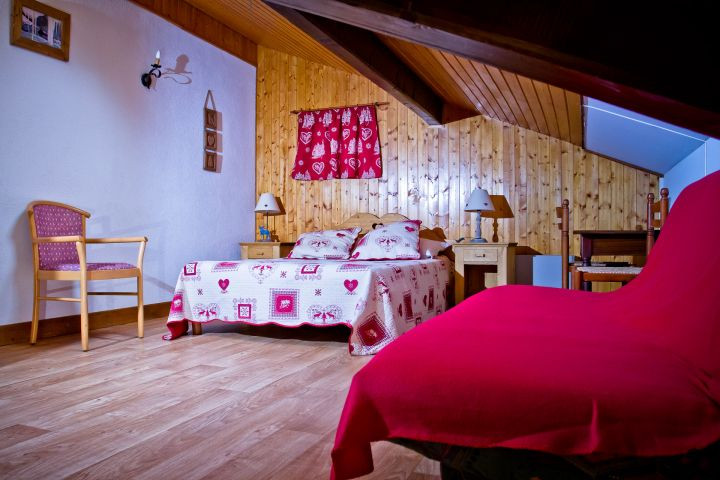 Apartment 5 people, residence LOU CANDRES, bedroom, Châtel mountain
