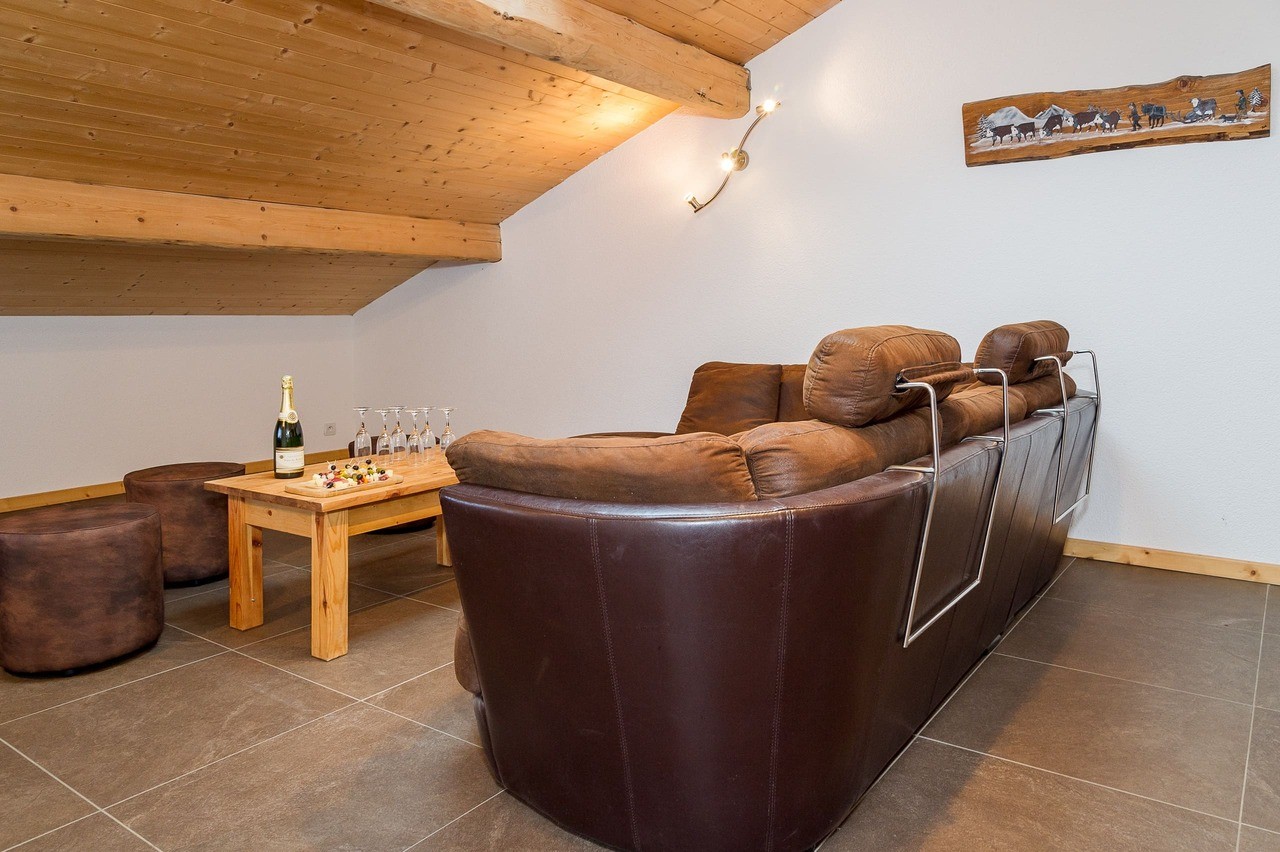 7-person apartment in chalet Bernard Châtel Rental