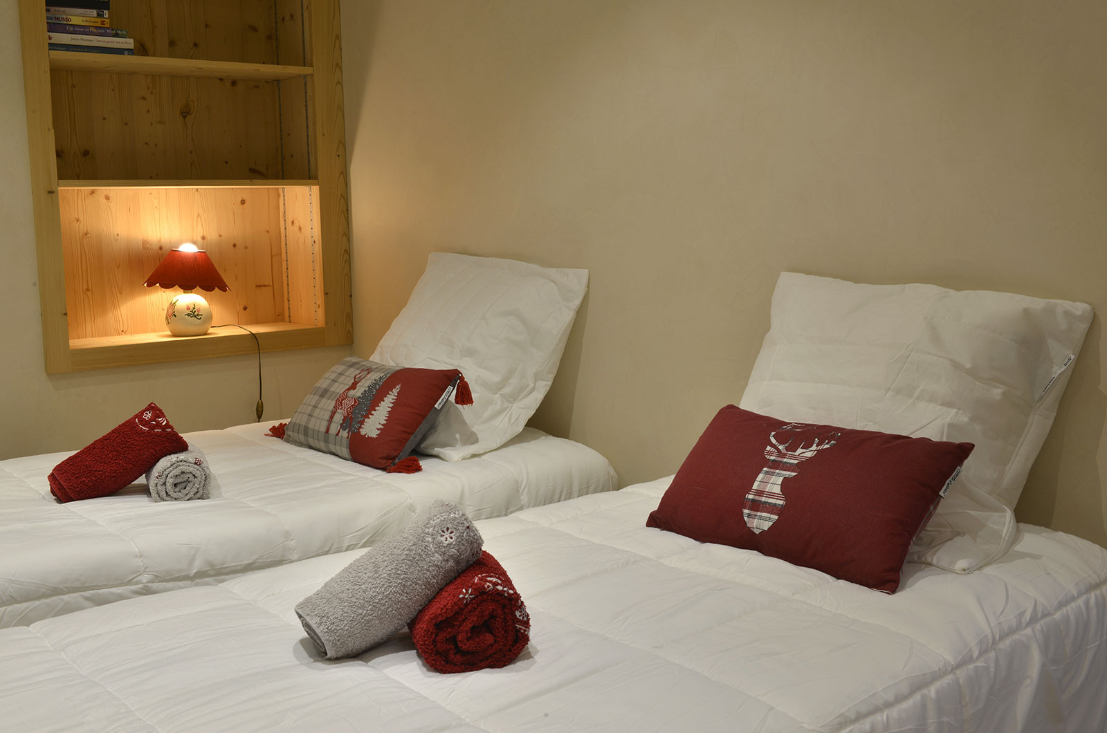 8-person apartment, petitflo, room la belette, châtel mountain