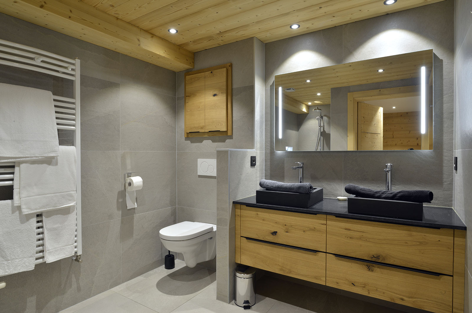 Apartment 8 persons, petitflo, bathroom linga/leiche, Châtel haute-savoie
