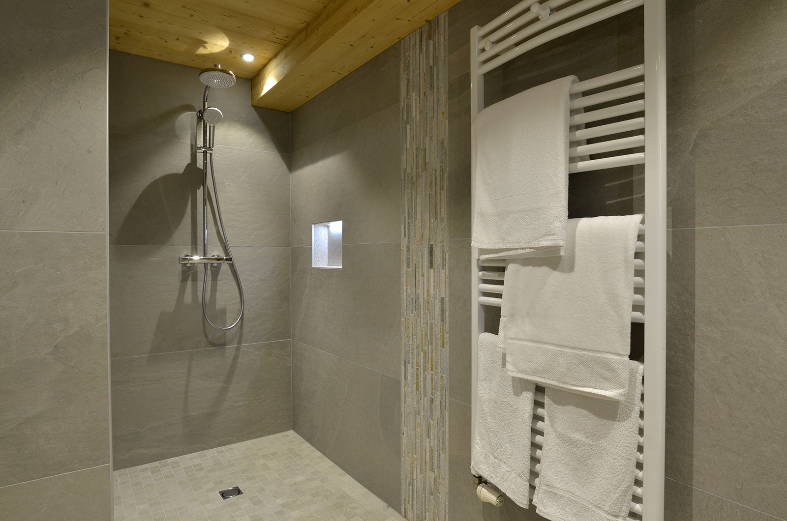 Apartment 8 persons, petitflo, bathroom linga/leiche, Châtel ski