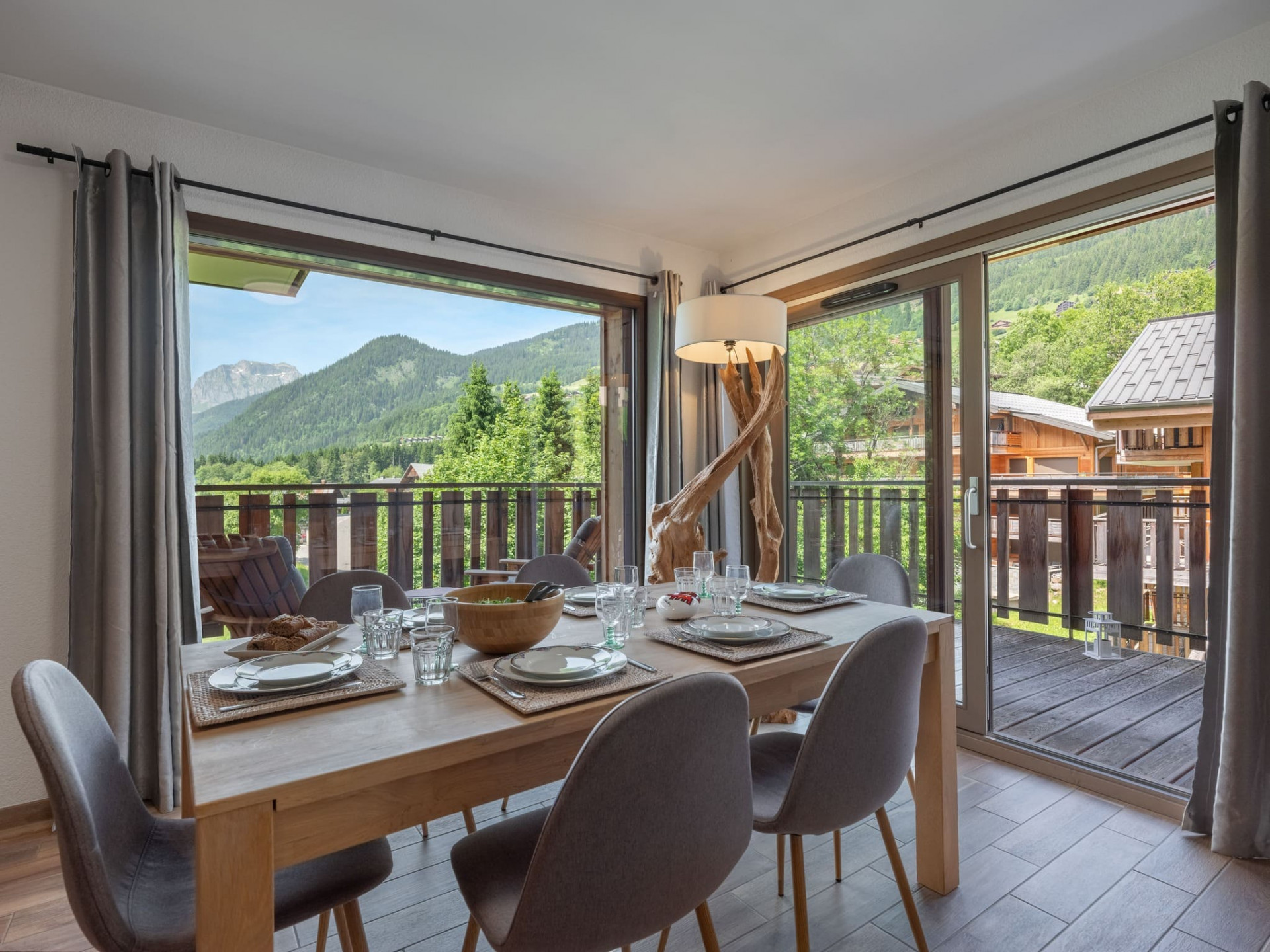 Apartment in Châtel, 4 elements residence, Dining room, Châtel Abondance Valley