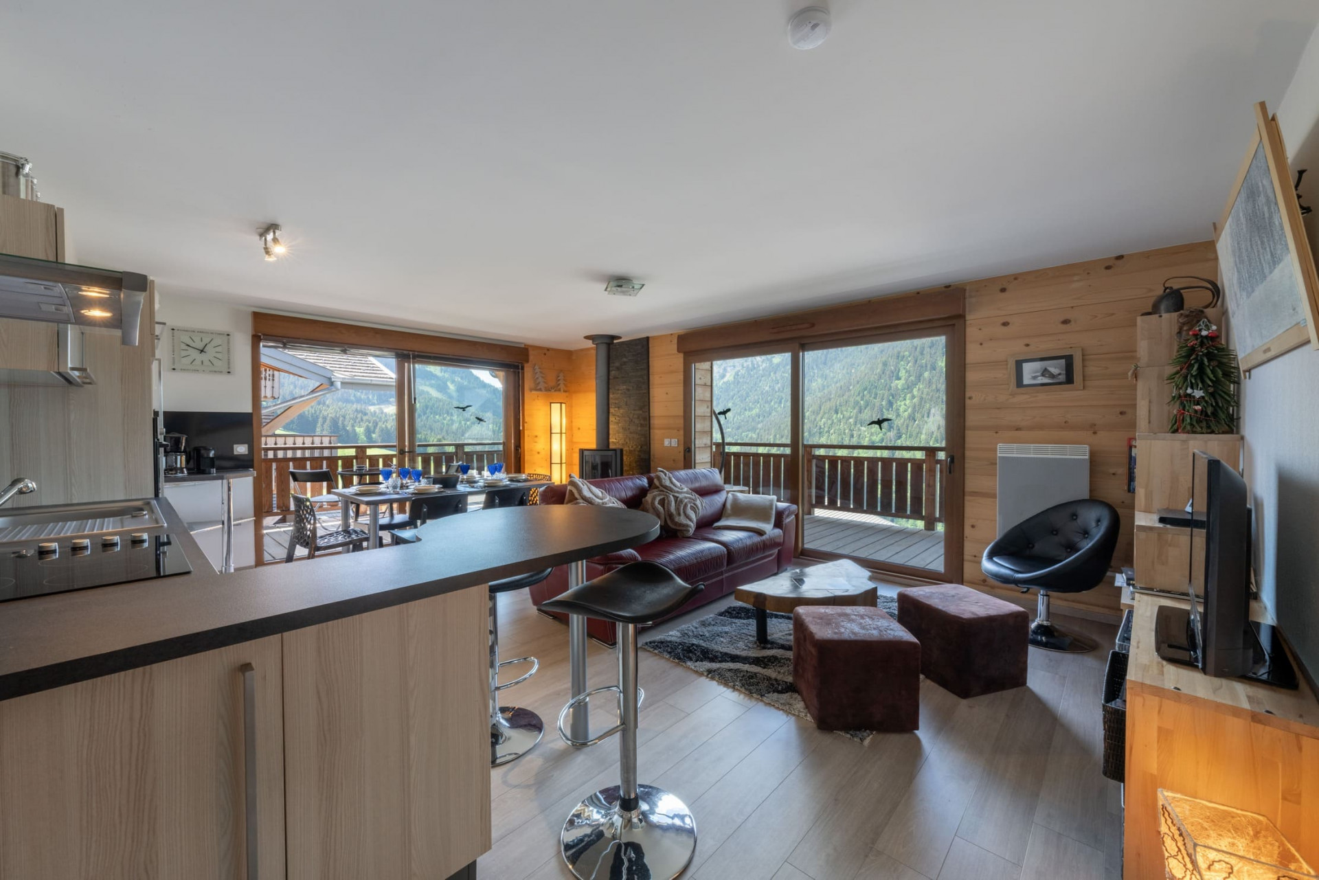 Apartment in Châtel, Bellevue Residence, Living room and kitchen, Châtel Portes du Soleil