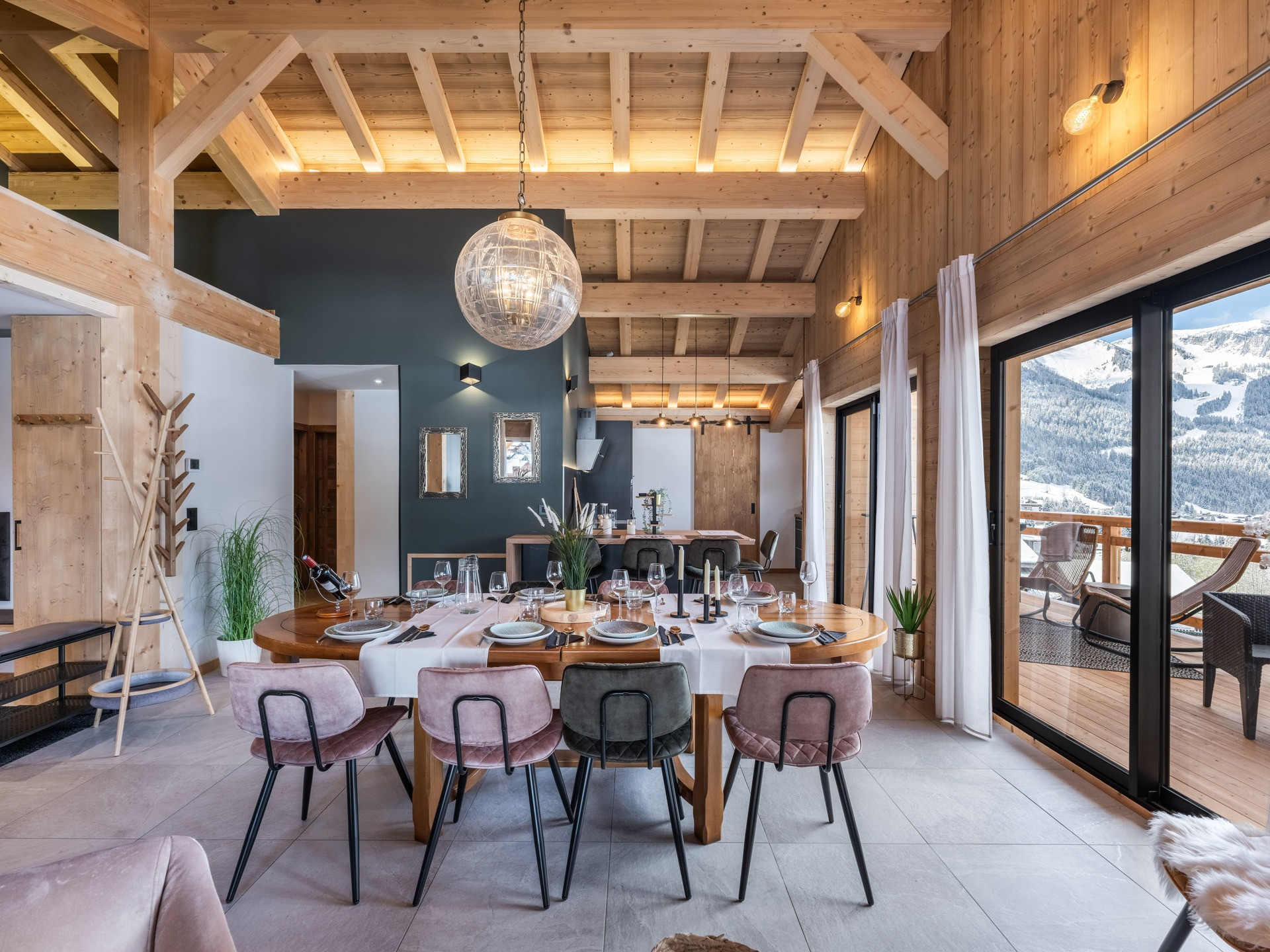 Apartment Attique, Residence Lioutane, Dining room, Ski resort 74