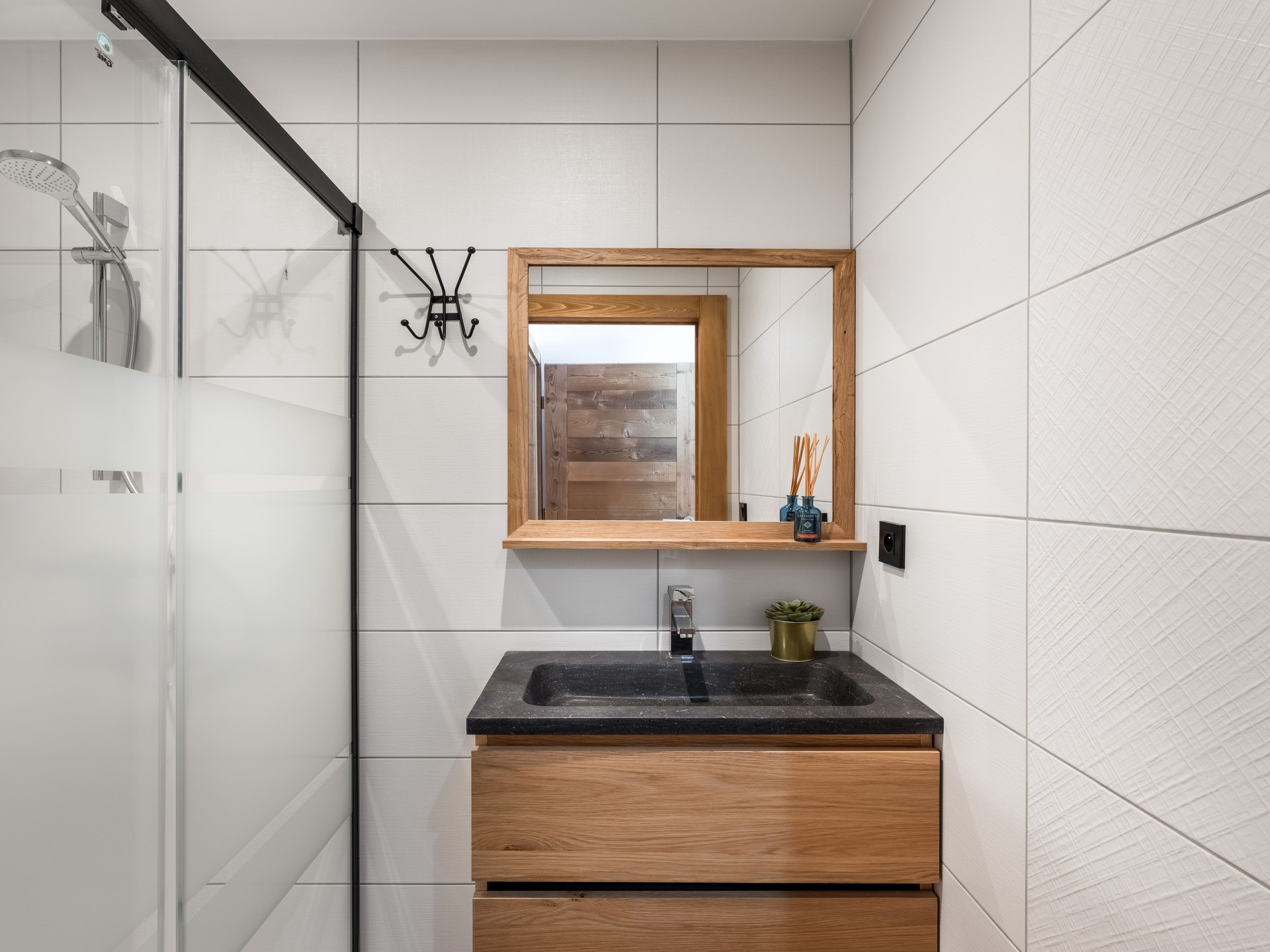 Apartment Attique, Residence Lioutane, Shower room, Ski equipment rental 74