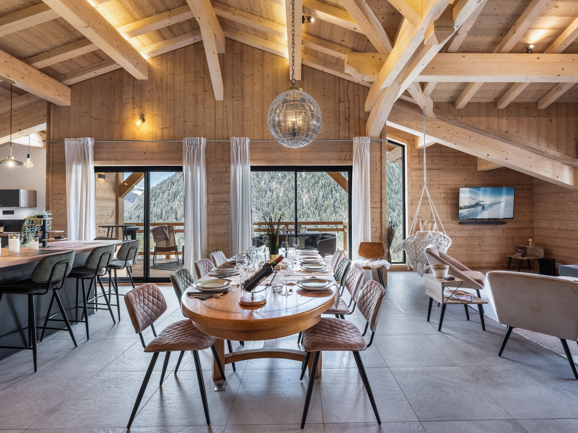 Apartment Attique, Residence Lioutane, Living room, Northern Alps 74390