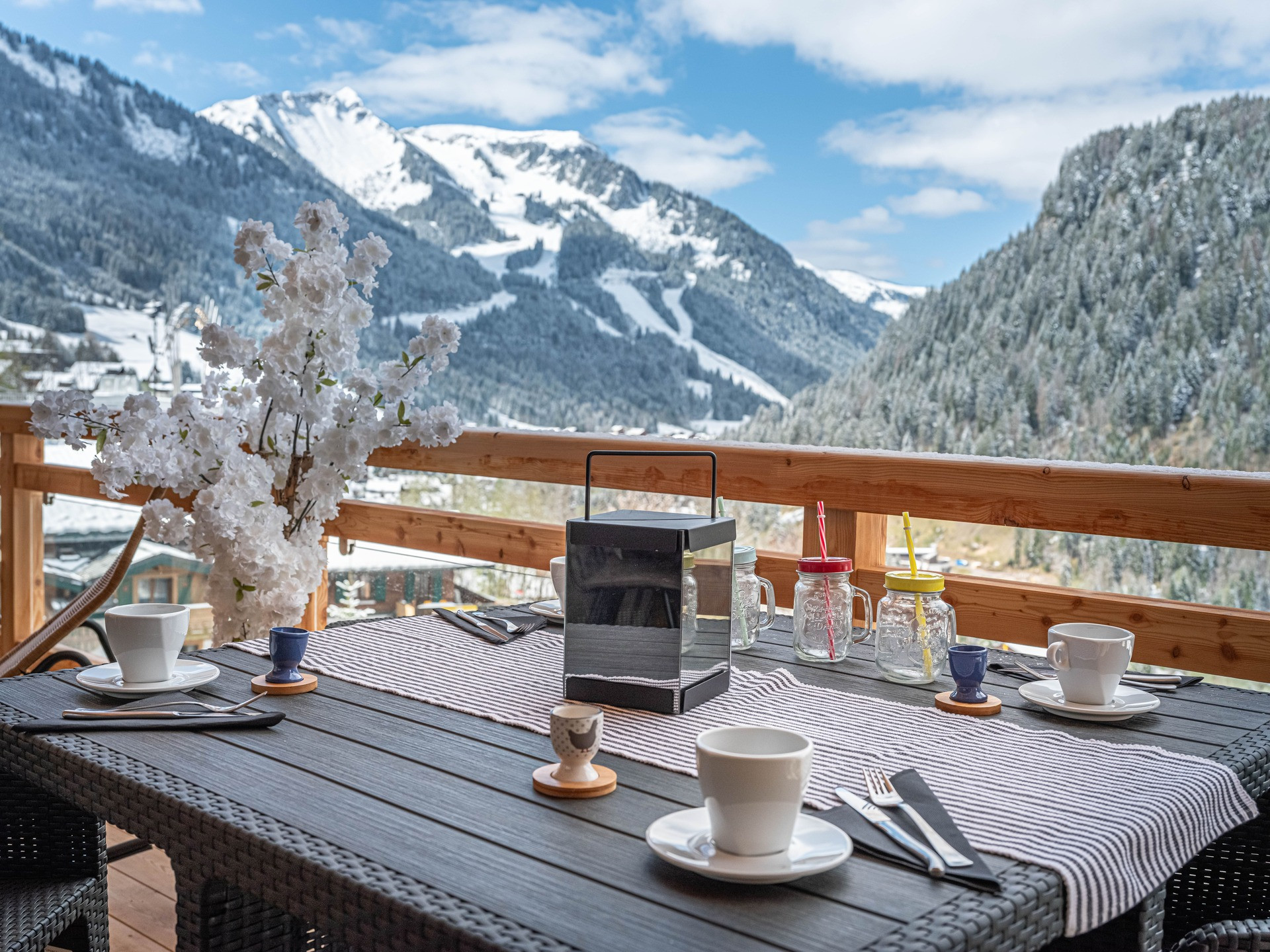 Apartment Attique, Residence Lioutane, Balcony view, Red slopes 74