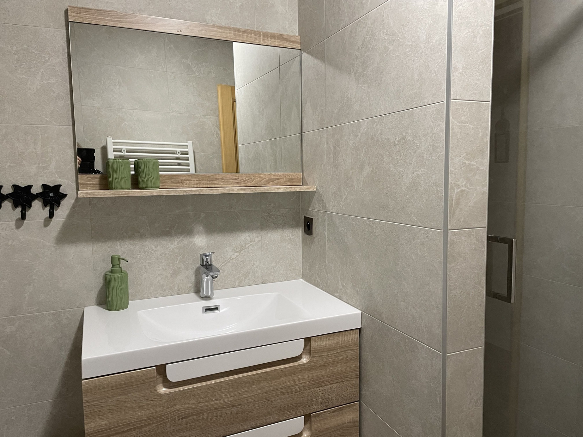 “Boule de Neige” Apartment, shower room, Châtel Les Portes du Soleil 74