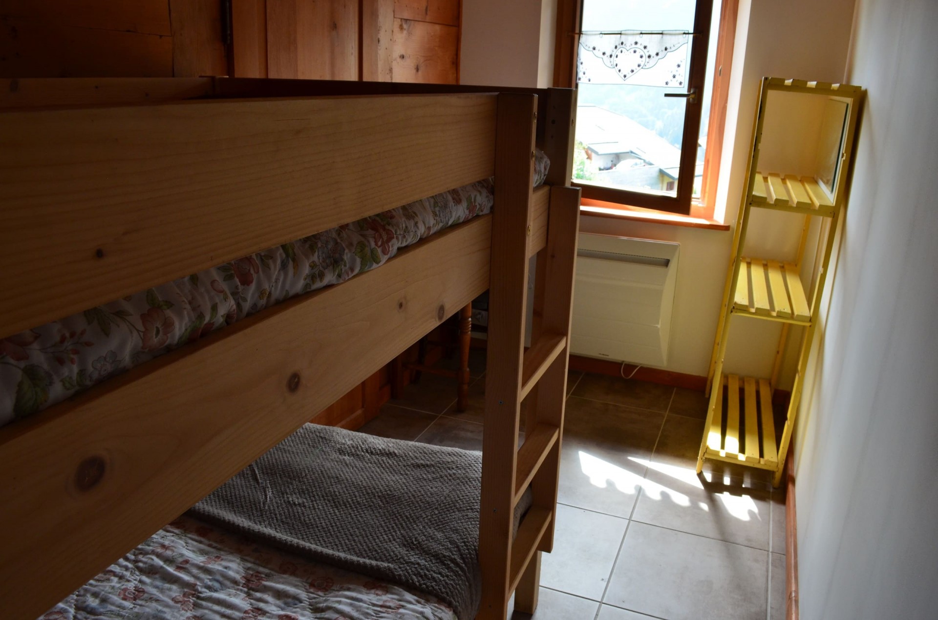 Apartment in Chalet La Louise Bedroom Châtel 2