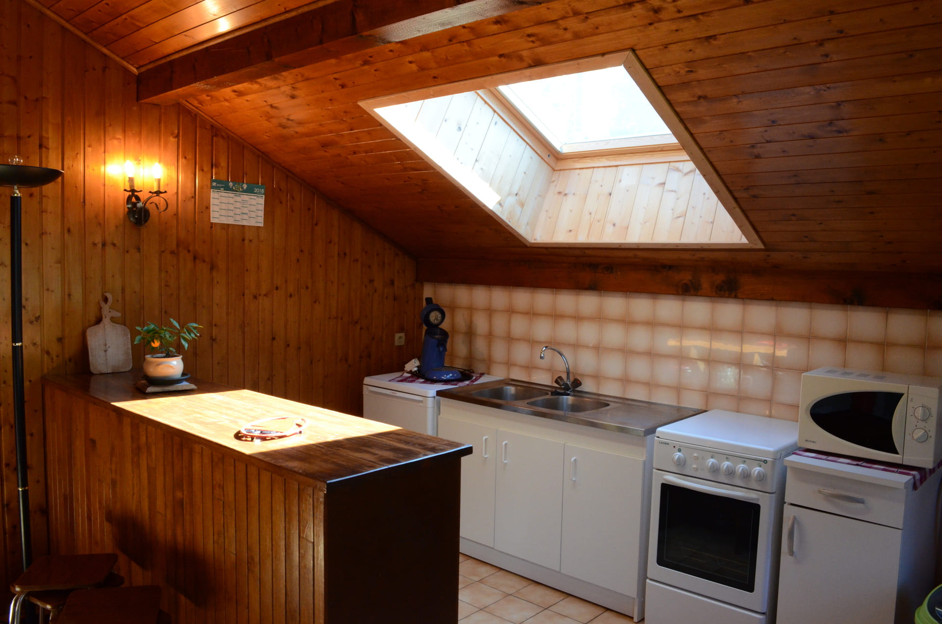 Apartment in chalet The Bivouac, Kitchen, Châtel Ski slope 74