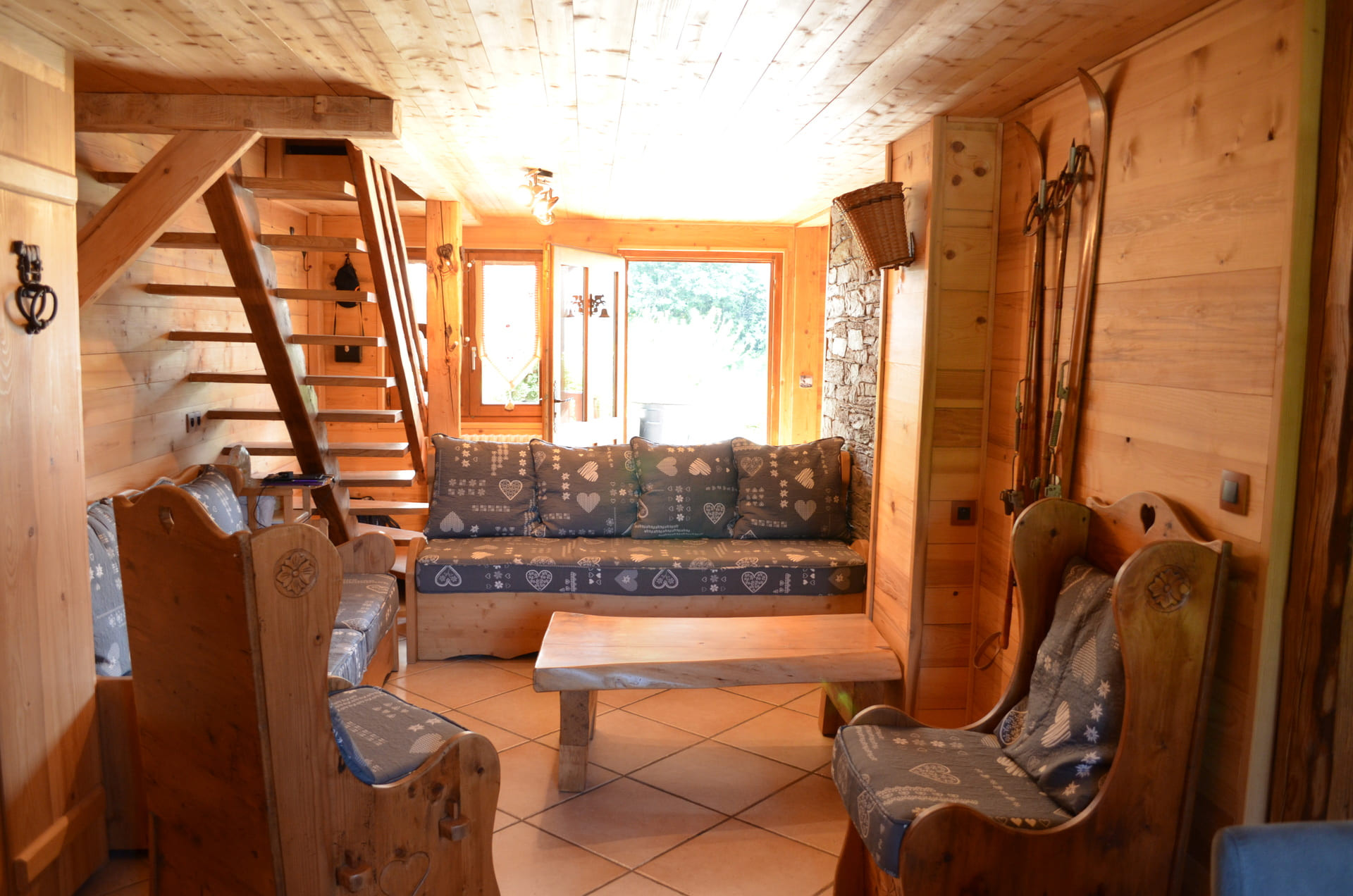 Apartment in chalet The Pivottes, Living room, Châtel Mountain 74