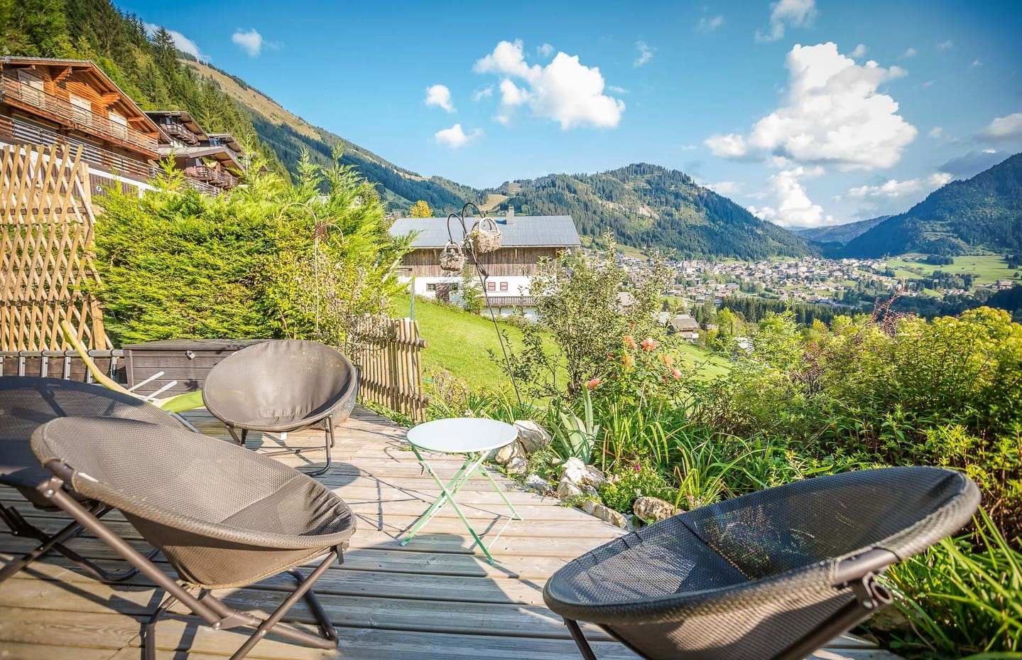 Apartment La Couqueille Terrace Châtel 74	