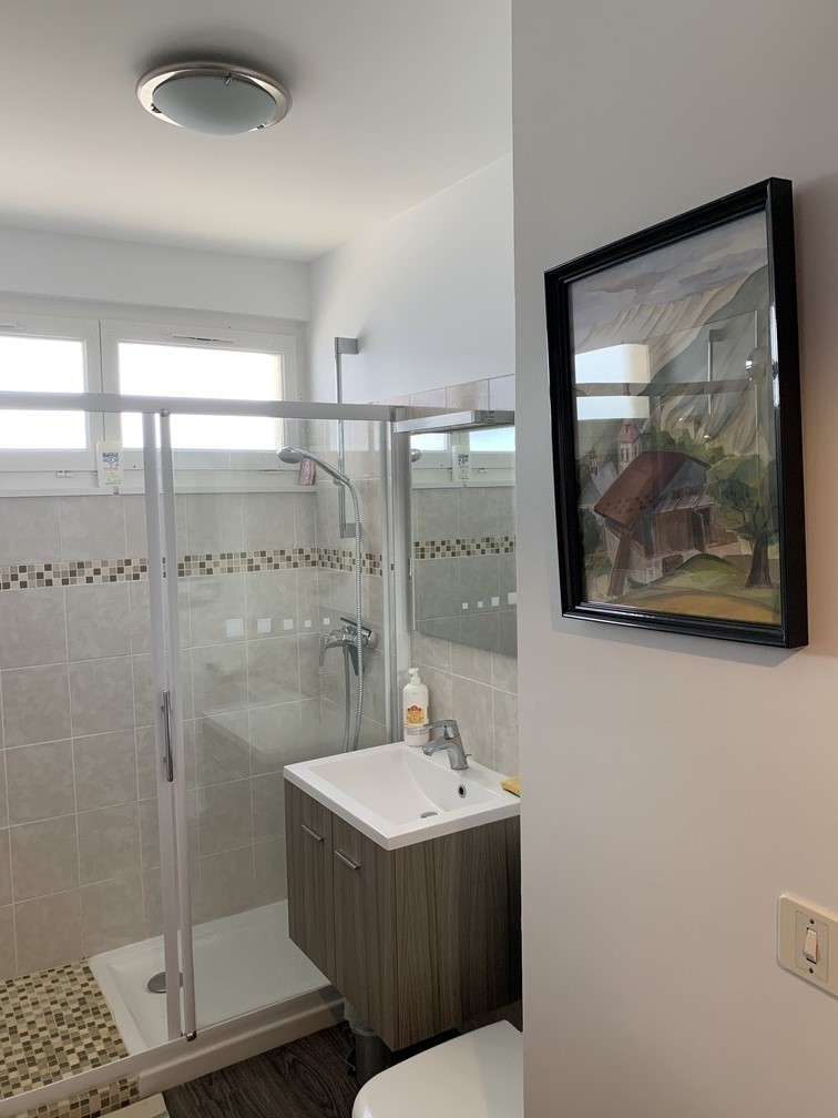 Apartment Le Caribou 07 Châtel Bathroom