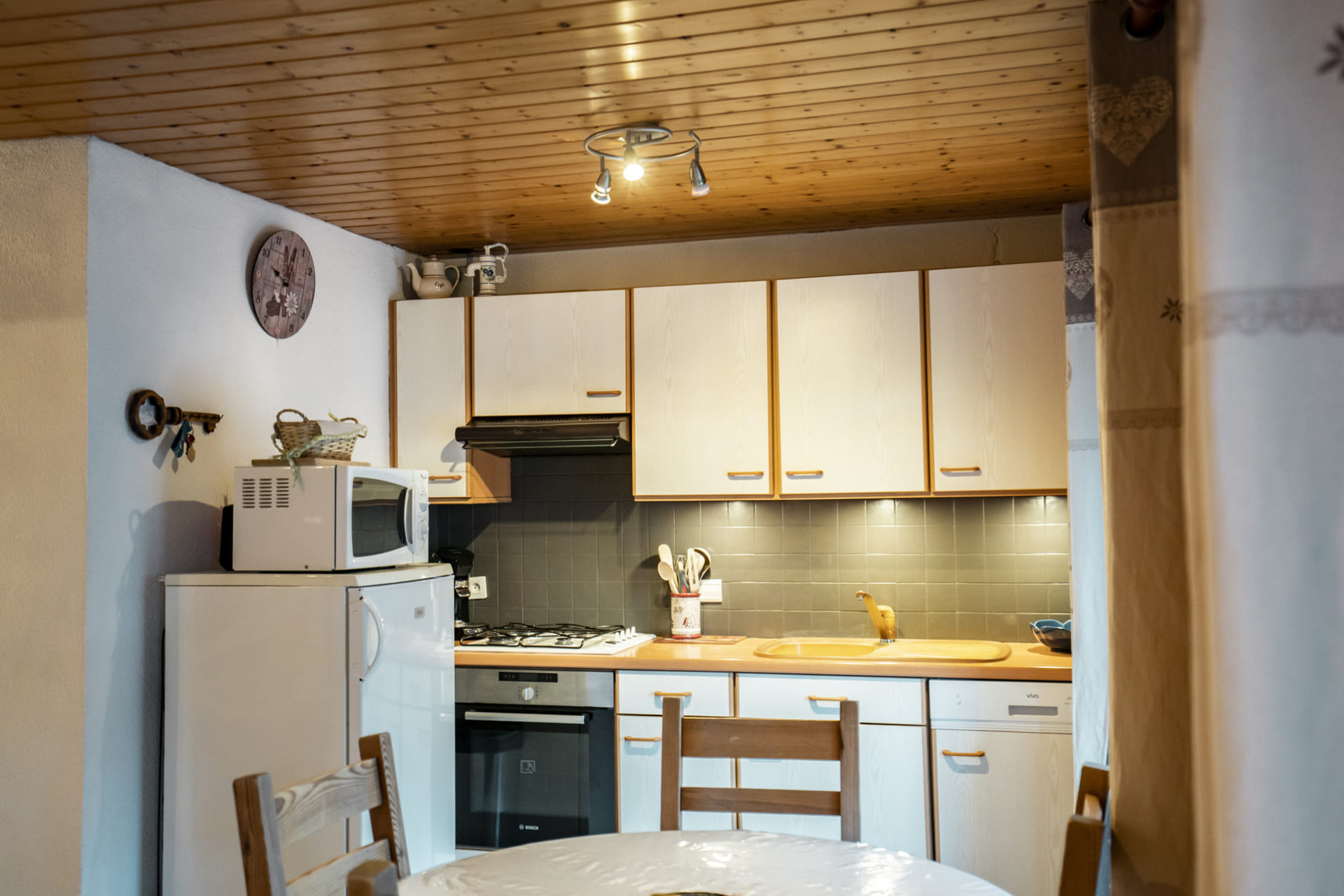 Apartment les Geraniums Cuisine Châtel