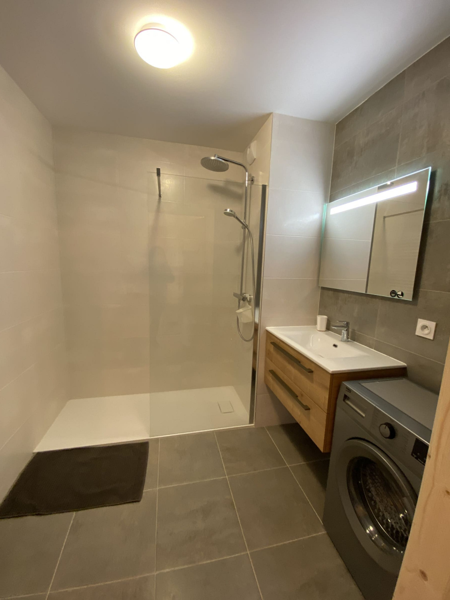 Holiday apartment rental Les Perles de Savoie A203, near Super Chatel gondola Holiday apartment rental Les Perles de Savoie A203, near Super Chatel gondola