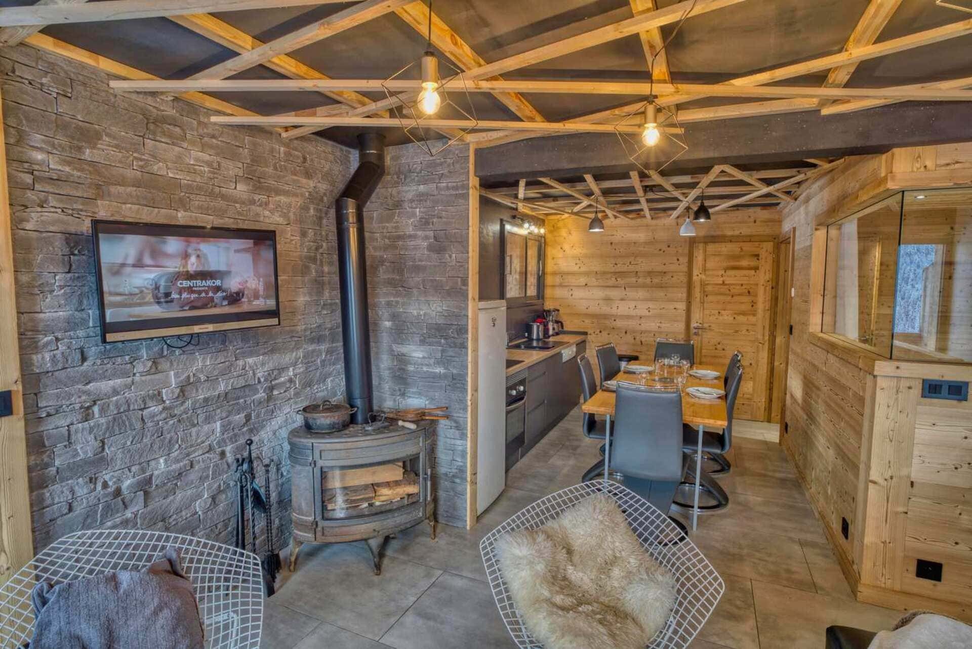 Apartment Martonne Terrasse, Living-room, Fireplace, Châtel