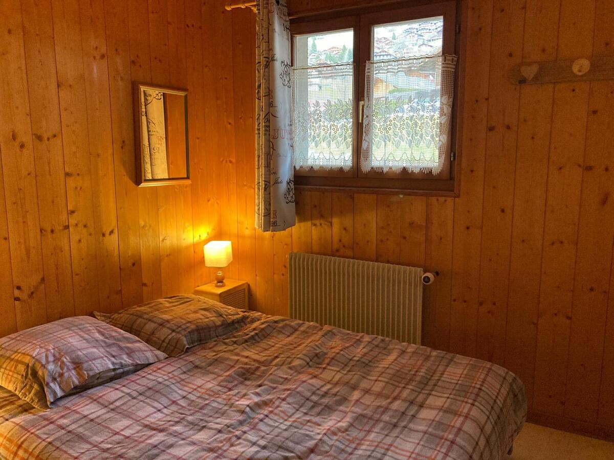 Apartment n°2 in chalet The Bouquetins, Châtel, French ski resort