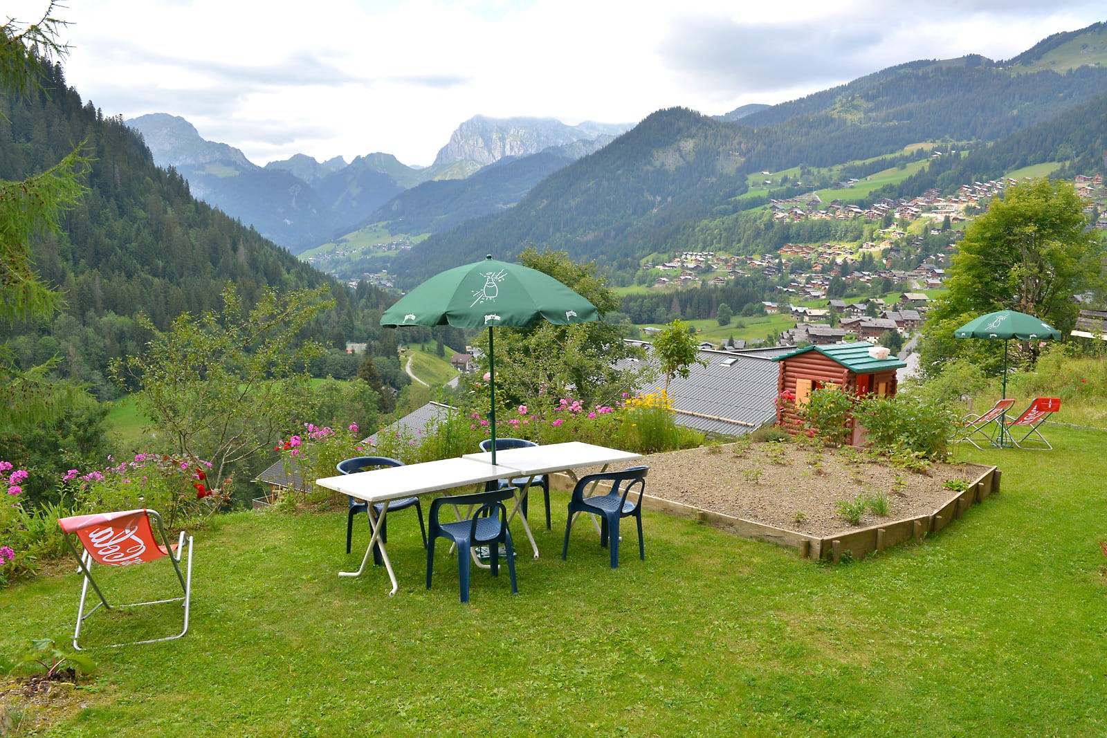 Apartment n°3 in residence The Blanchot, Garden, Châtel Portes du Soleil