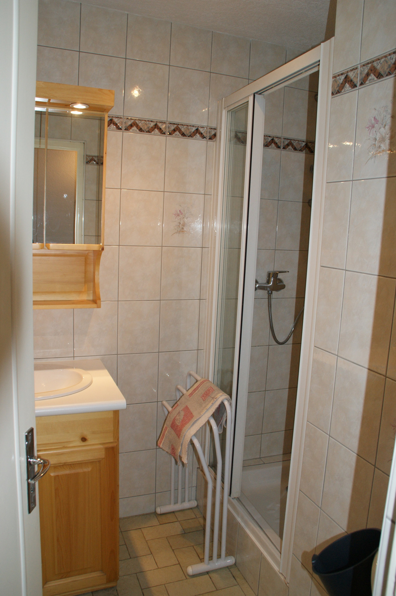 Apartement n°3 Maison des Vallets, shower room, Châtel Holidays Snow