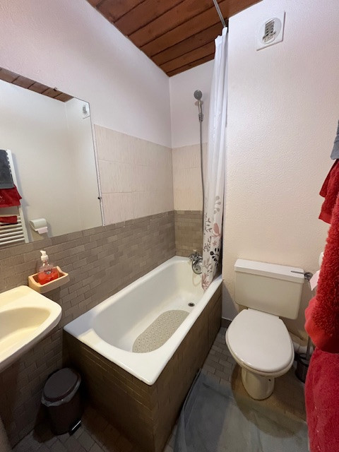Apartment Residence The YETI, Bathroom and WC, Châtel Portes du Soleil