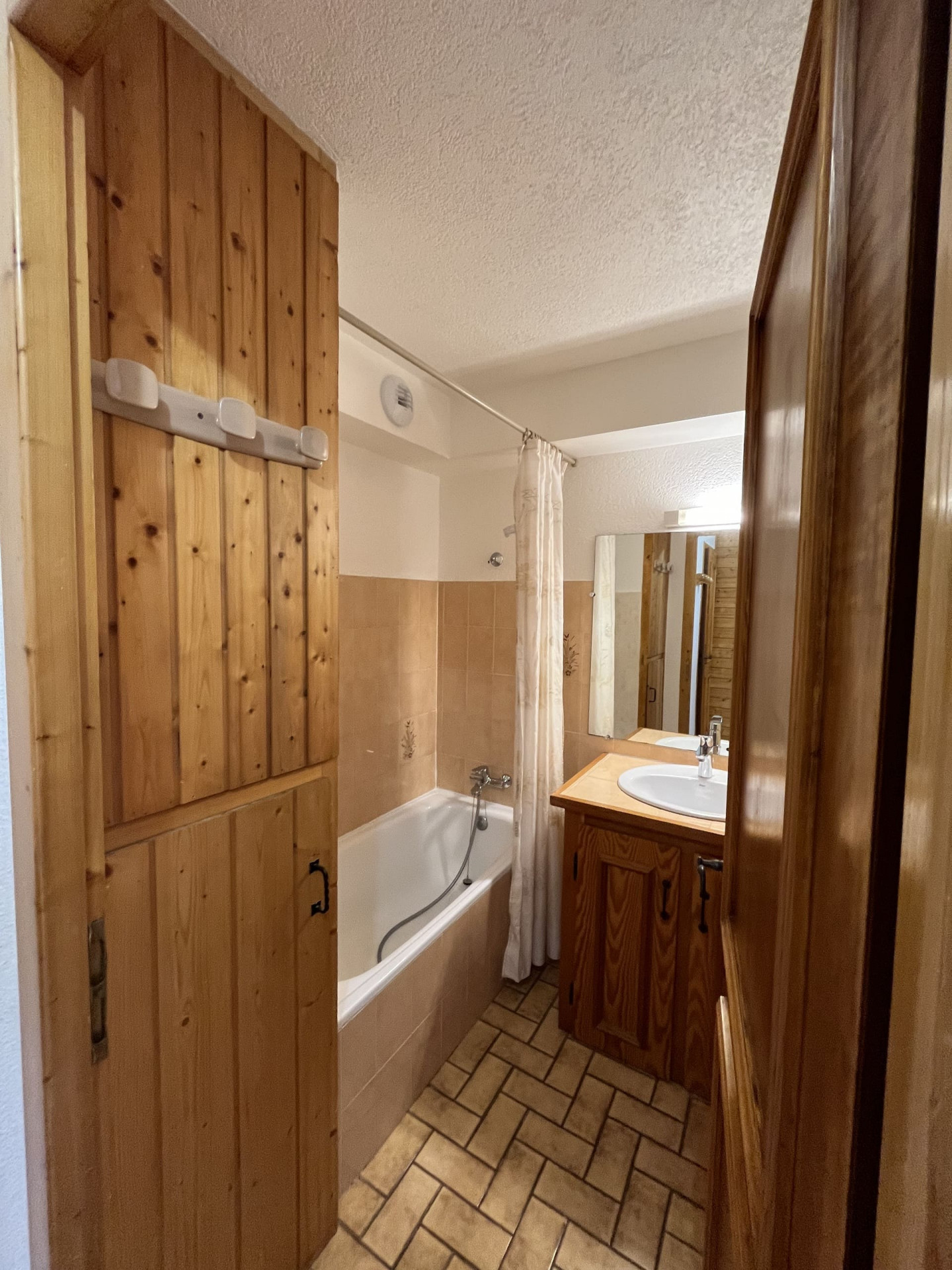 Balcon des Alpes 8, Salle de bain, Châtel