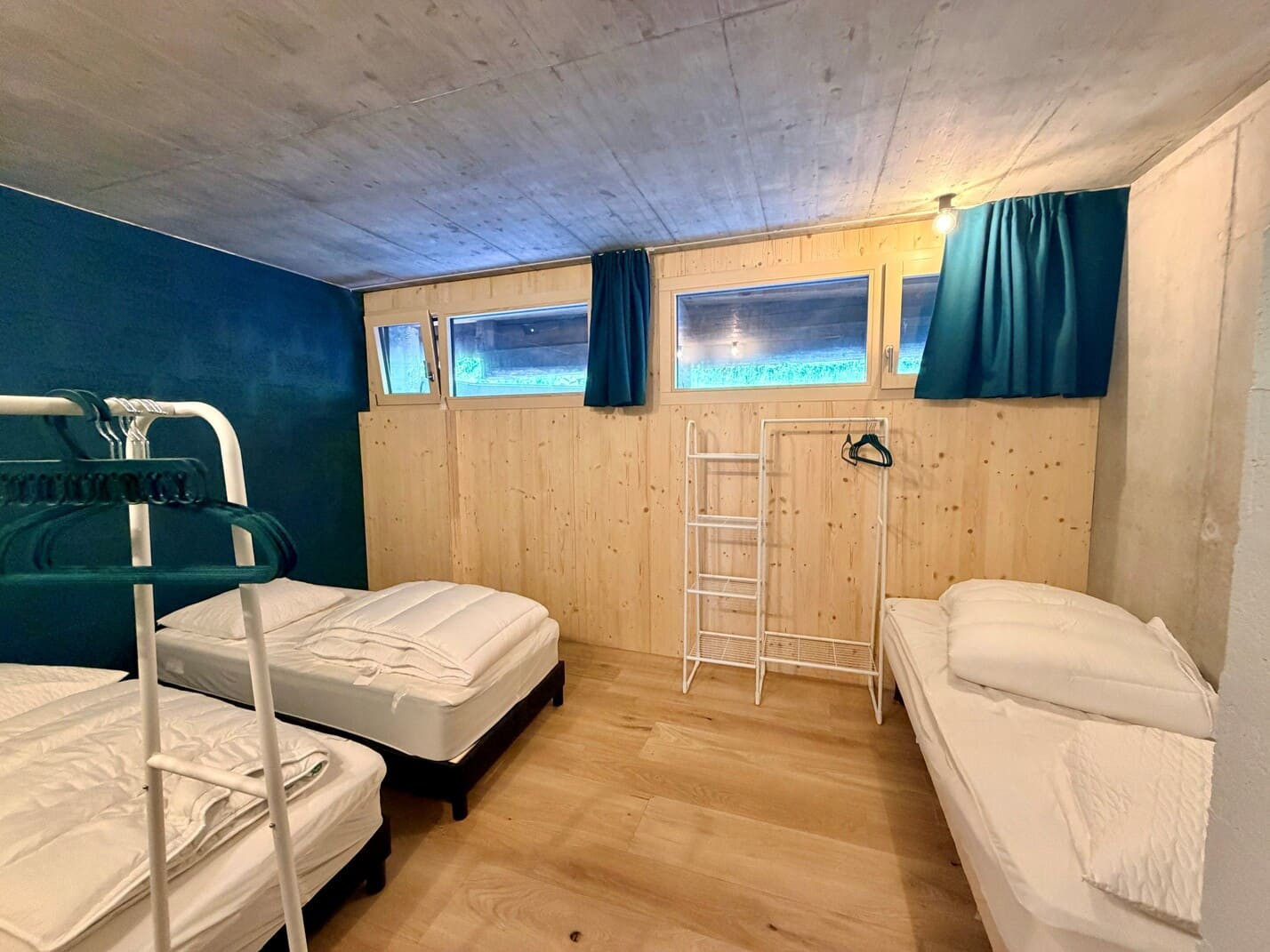 C Emile, Room with 3 single beds, Châtel Family holiday