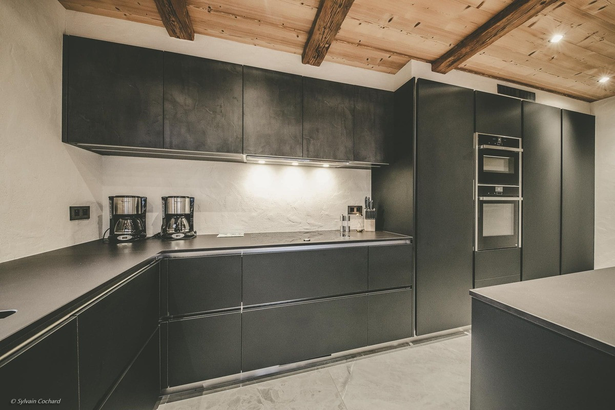 Chalet Bovard, Whymper, kitchen, Châtel Les Portes du Soleil