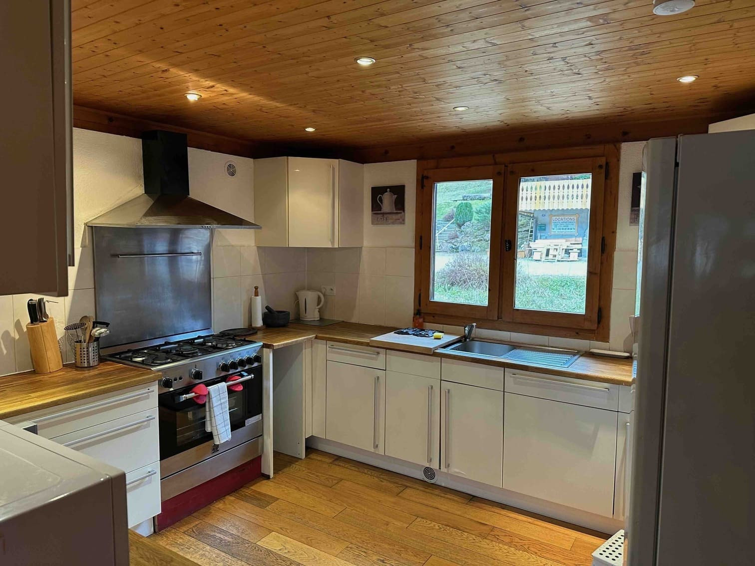 Chalet Braconnier, Cuisine équipée, Châtel