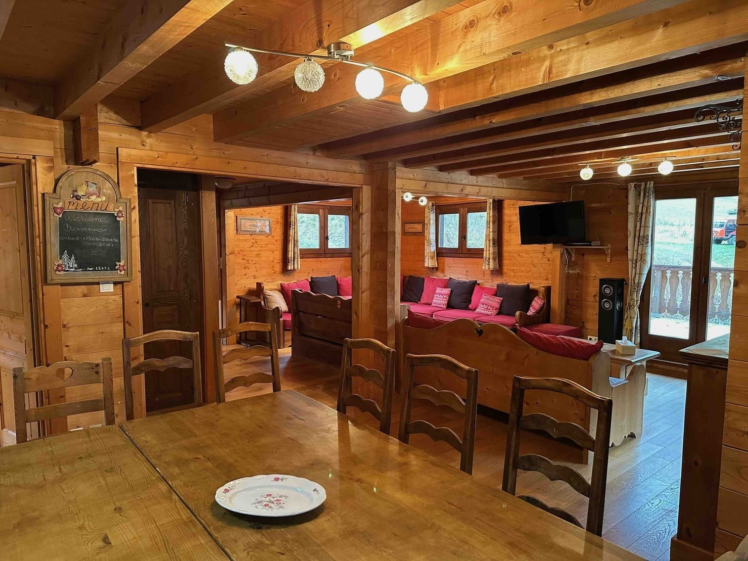 Chalet Braconnier, Salle à manger, repas en famille, Châtel