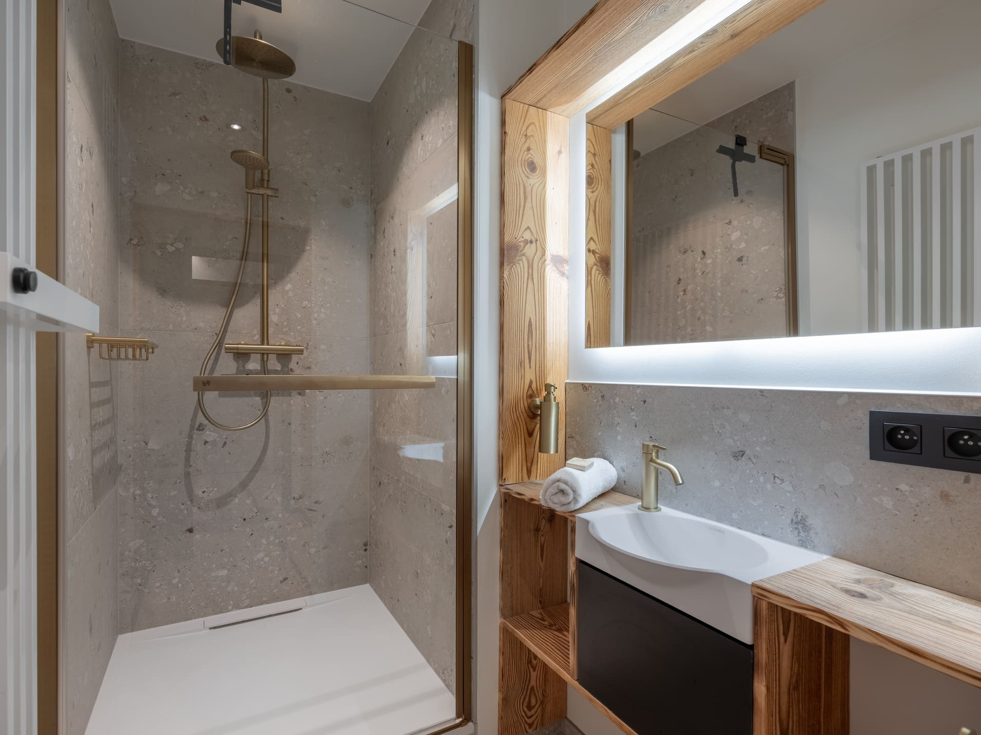 Chalet du Nant, La Chapelle d'Abondance, Salle de douche, Châtel Randonnées