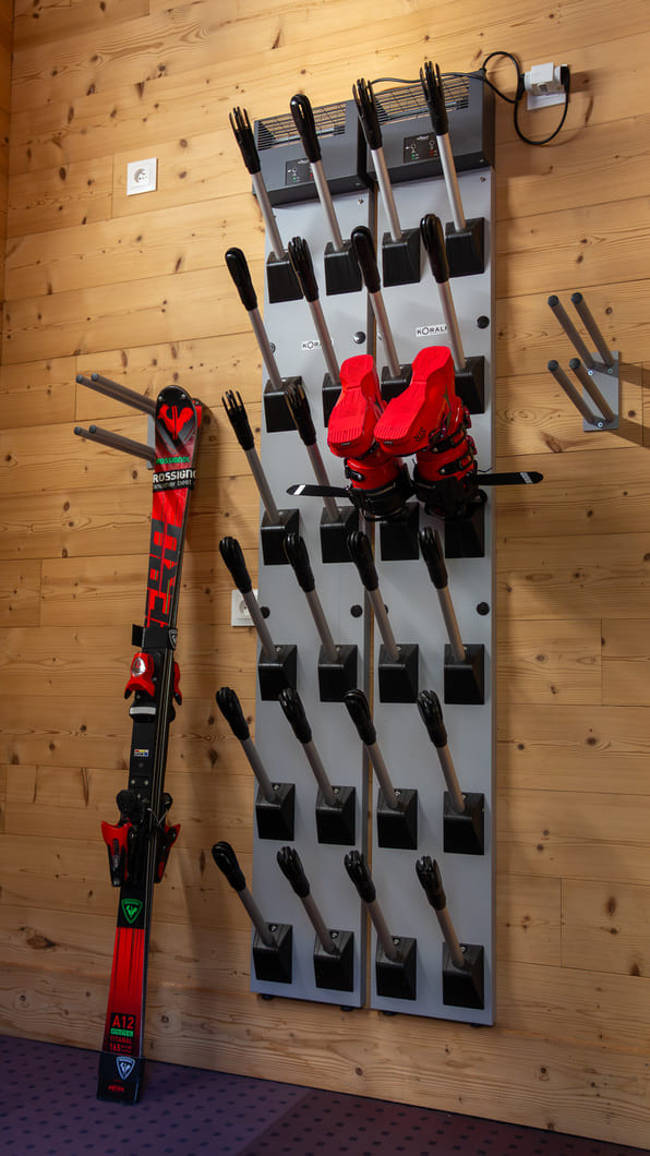 Chalet Entre Vous, Ski boots dryer, Chatel Snowshoe walks