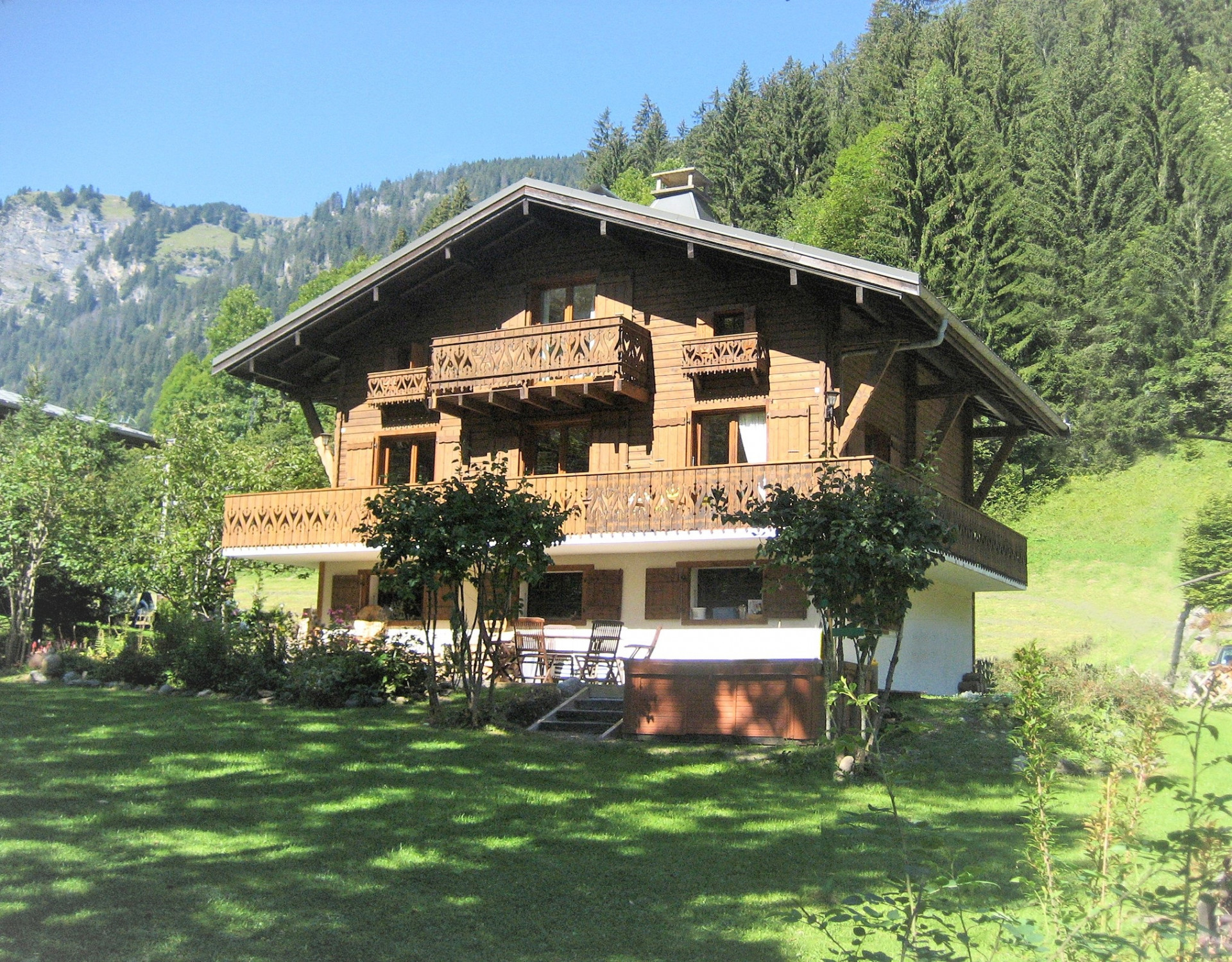 Chalet Isobel, Exterieur en été, Châtel Alpes du Nord