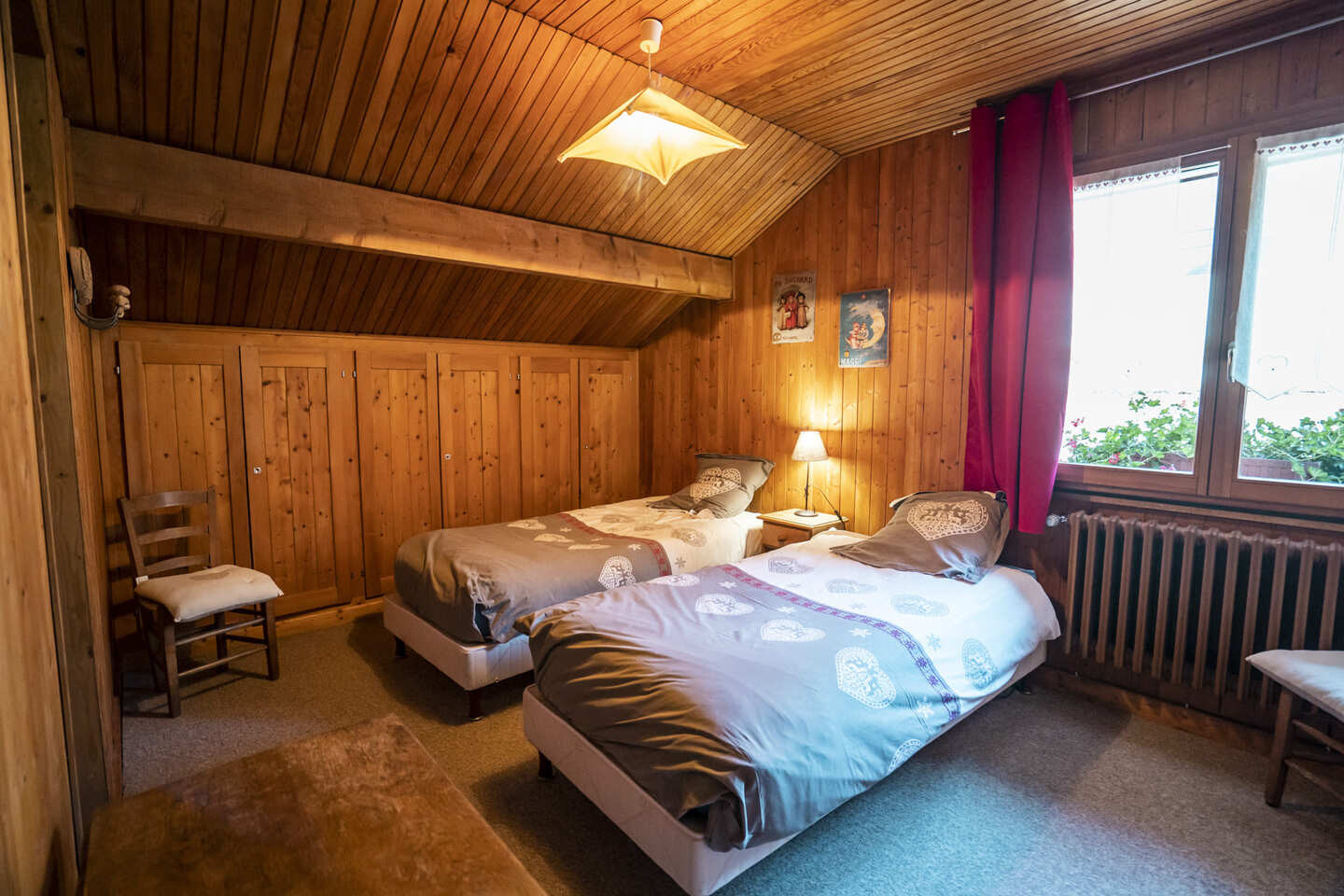 Chalet Jacrose, Chambre 2 lits simples, Châtel Fondue 74