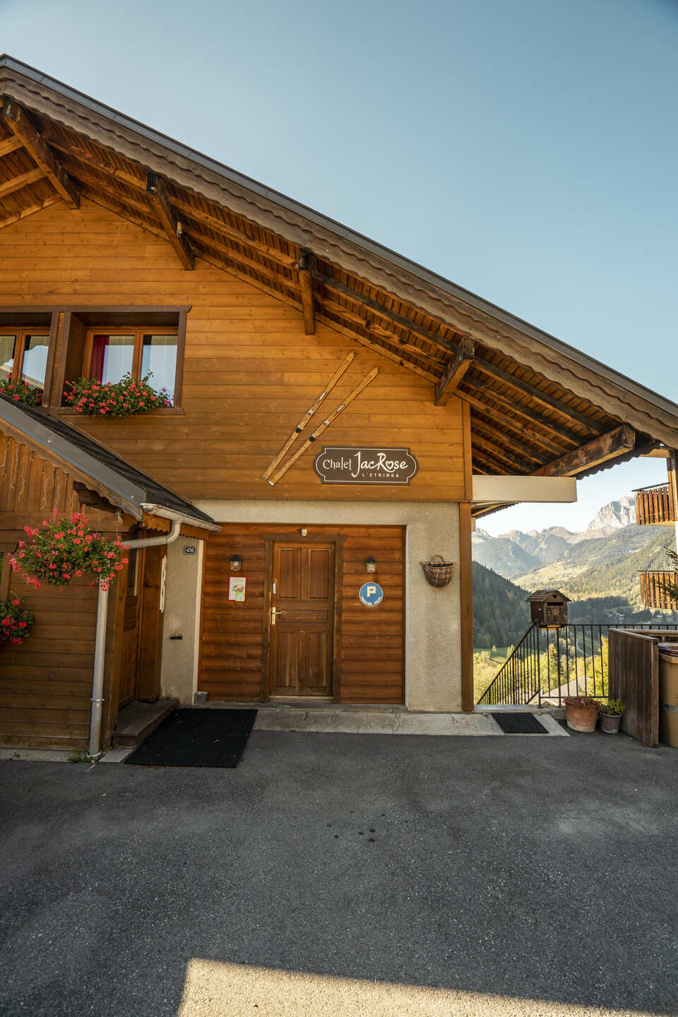 Chalet Jacrose, Porte d'entrèe, Châtel 74
