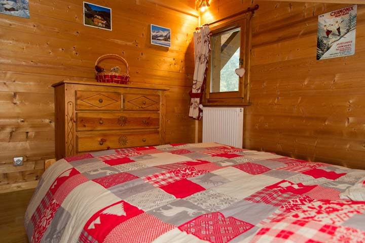 Chalet L'HERMINE DES VORRES, Bedroom double bed, Châtel Snow