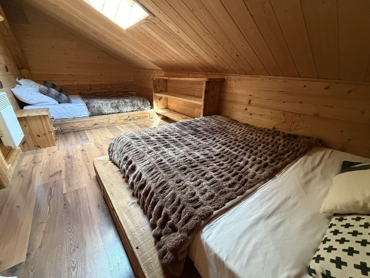 Chalet La Miette (Haut), Chambre, Châtel, Fondue