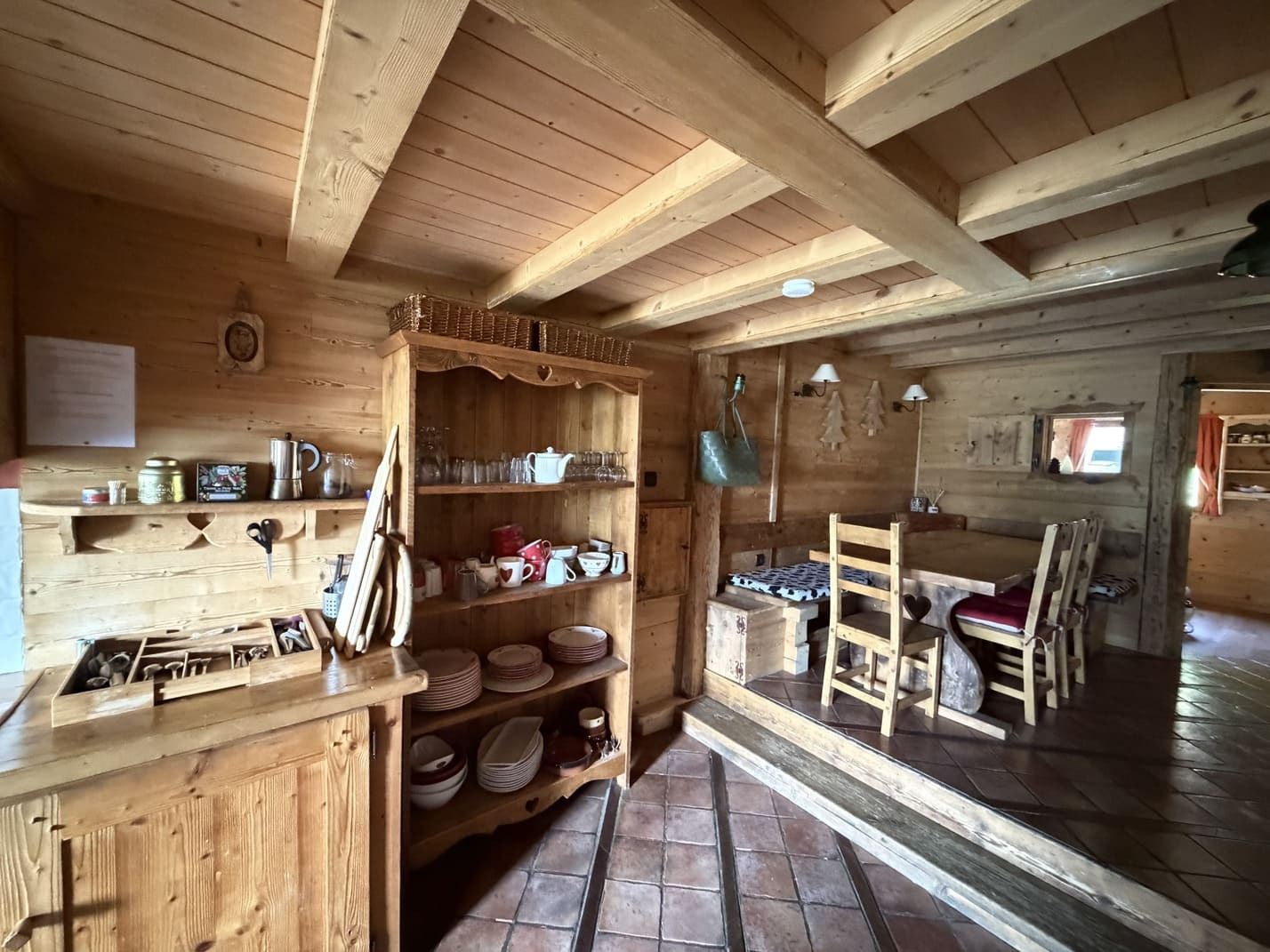 Chalet La Miette (Haut), Cuisine, Châtel, Poudreuse