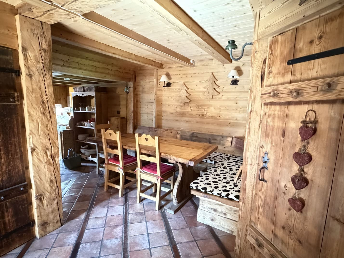 Chalet La Miette (Haut), Salle à manger, Châtel, Activités Familiales