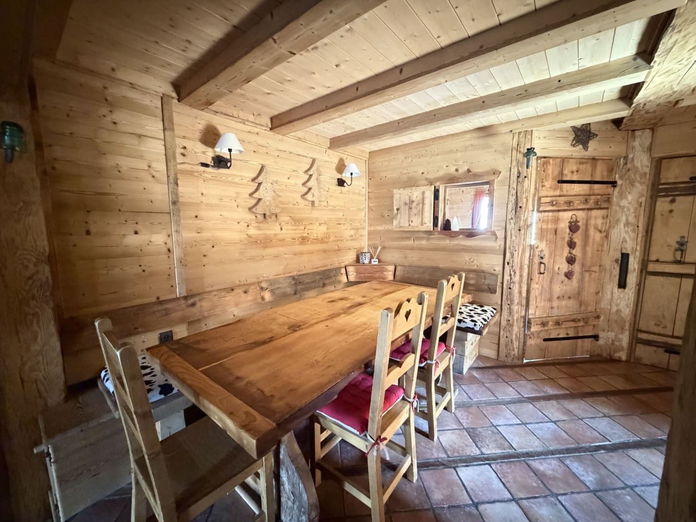 Chalet La Miette (Haut), Salle à manger, Châtel, Domaine Skiable