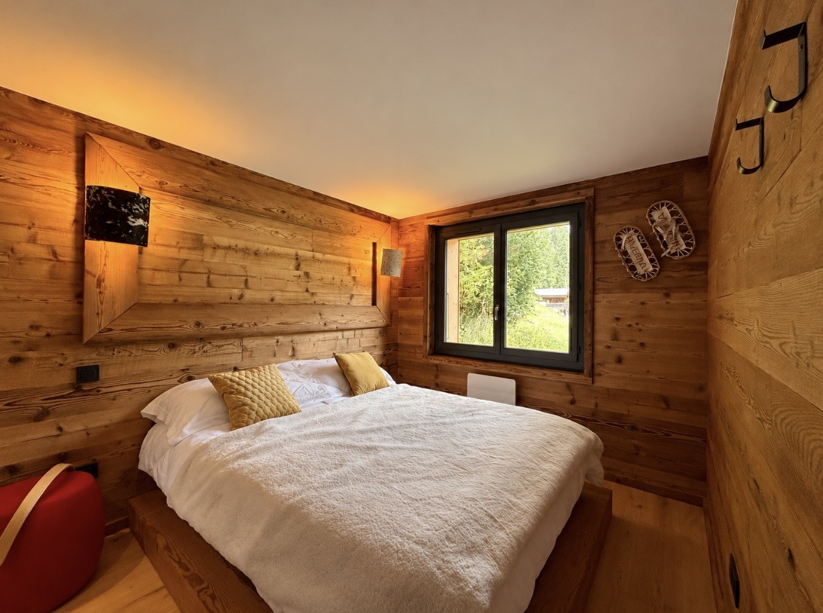 Chalet La Plane, double room, Châtel Les Portes du Soleil 74