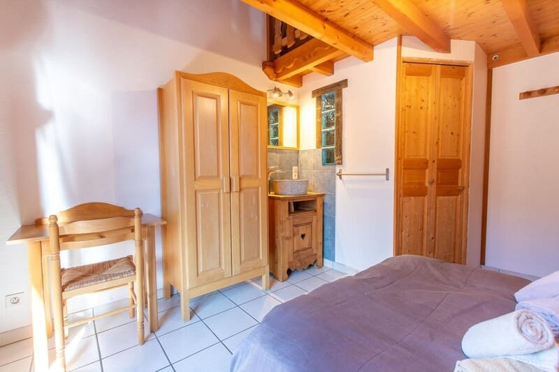 Chalet la Savoyarde, Bedroom, Chatel Sun 74