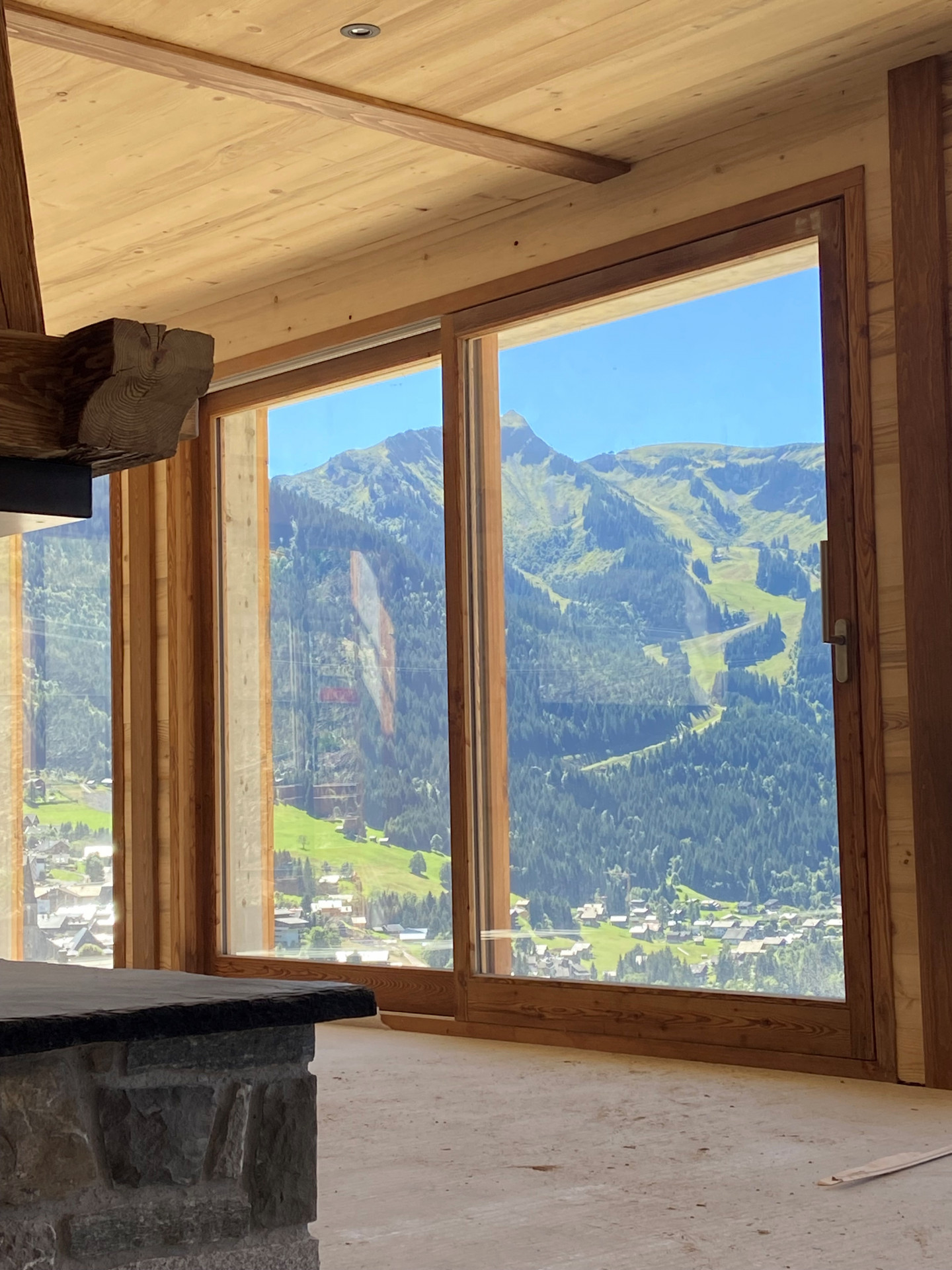 Chalet Laurentine, Châtel, View on the mountains