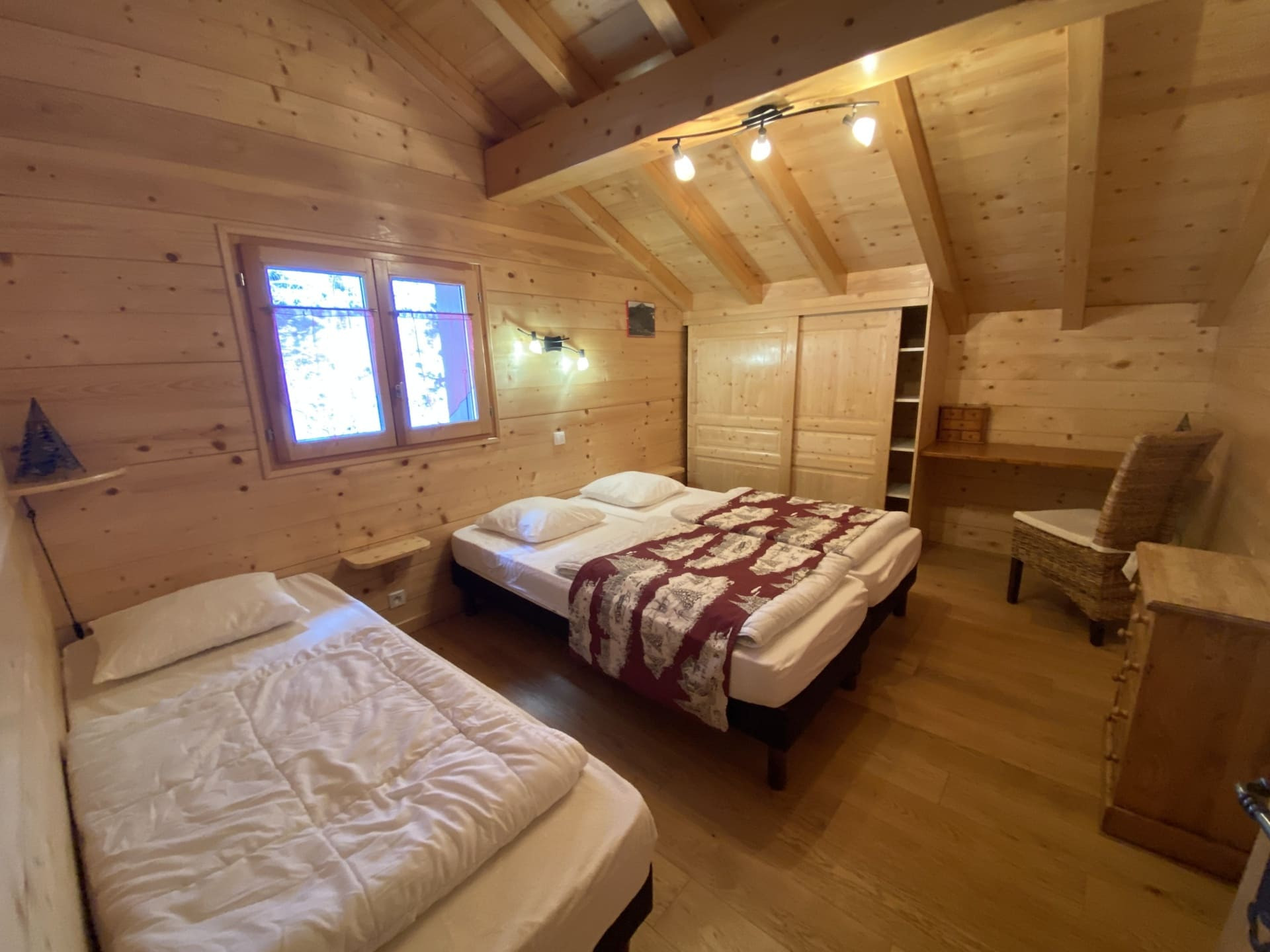 Chalet Le Cerf, Châtel, Chambre 3 lits simples, Domaine skiable 74