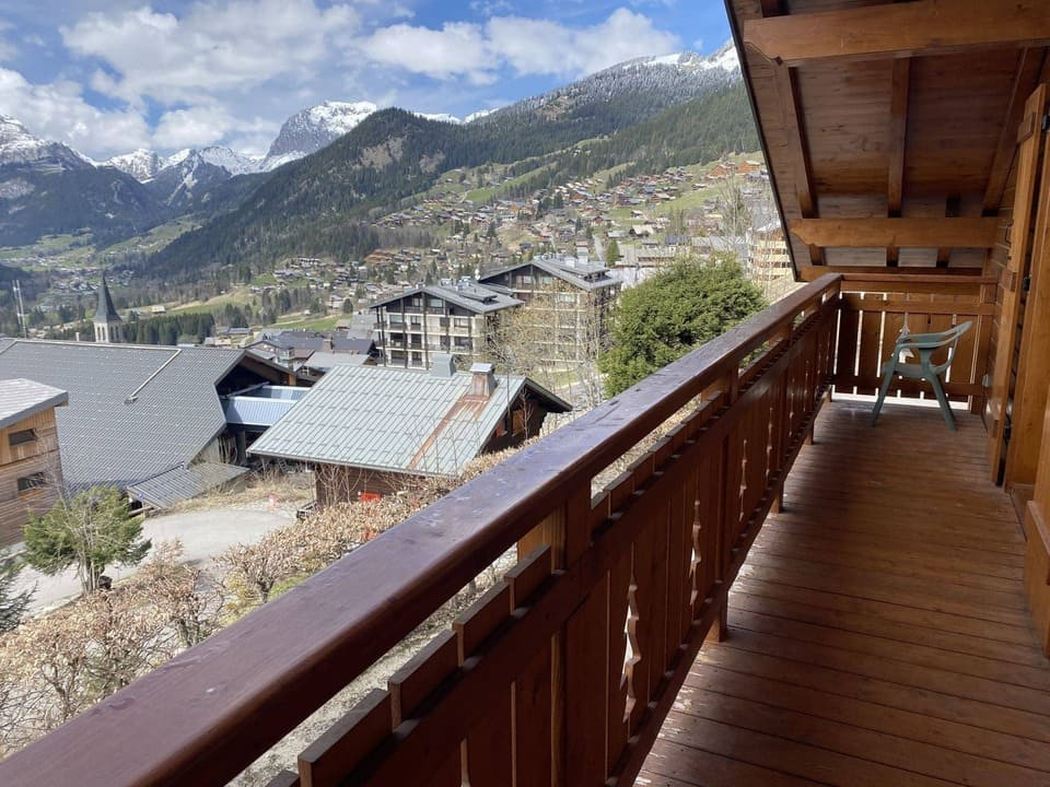 Chalet Le Cerf, Châtel, Vue, Activités familiales 74