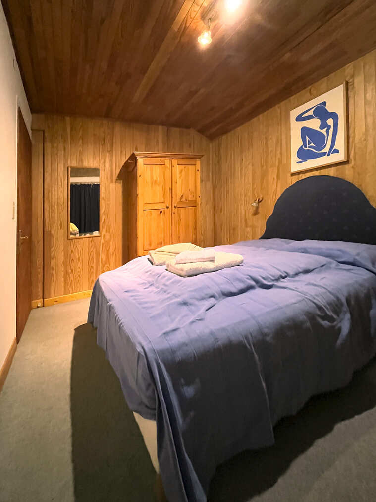 Chalet les Carlines, Top, Double bedroom, Chatel, Ski area Chalet les Carlines, Top, Double bedroom, Chatel, Ski area